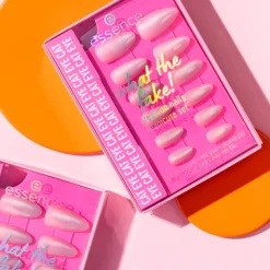 Essence What The Fake! 02 Cat Eye Press-On Nails Manicure